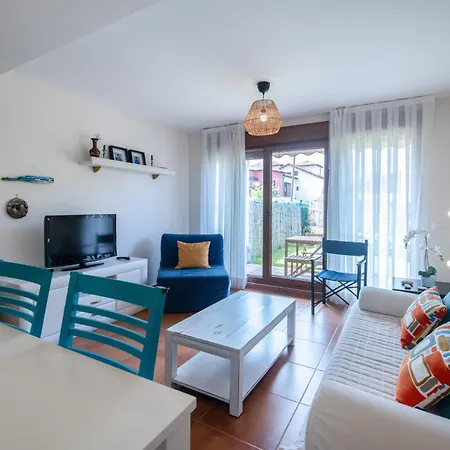 Holiday home La Ola, Adosado A 900m De La Playa De Poo *